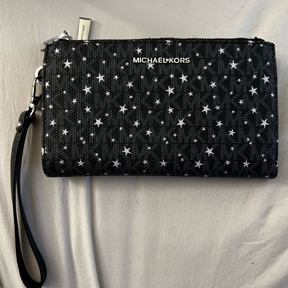 Michael Kors Black and White Star Pattern Wristlet Wallet